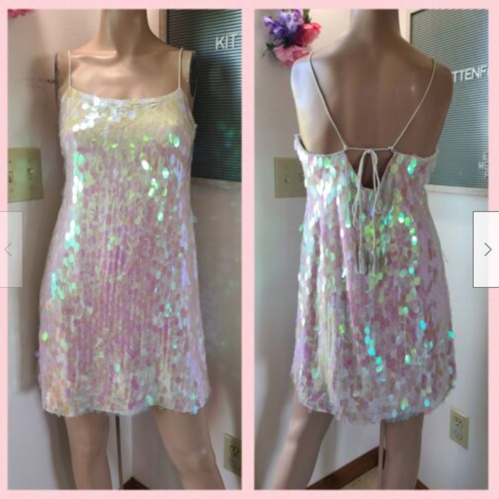 Free People Iridescent Sequin Mini Mermaid Dress Size 8 ✨️